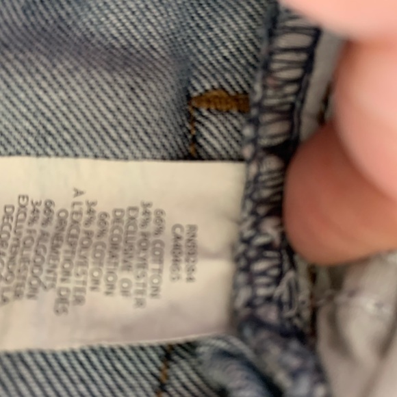 Children Place faded blue size 5. Levi’s  505 Regular size 5 faded blue jeans. - Picture 11 of 16